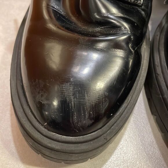 Forever 21 black heeled lace up ankle boots - Picture 4 of 13